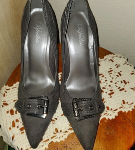 Grey stilettos Size 8